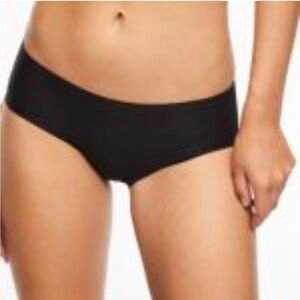 Chantelle Hipster Shorty Black Panties OS New with tags